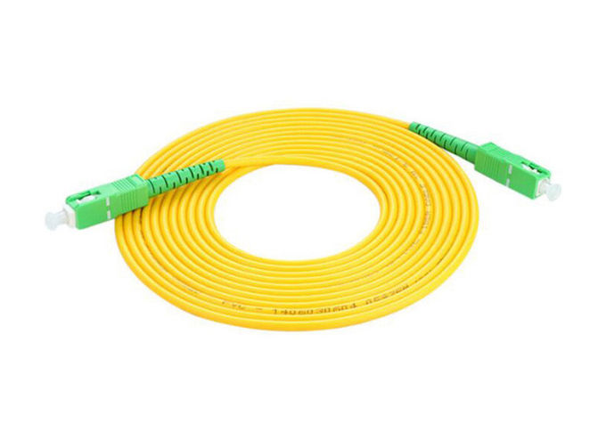 La correction optique de fibre de mode unitaire attachent Sc de Sc, fibre Jumper Yellow Color optique, câble extérieur de fibre 3